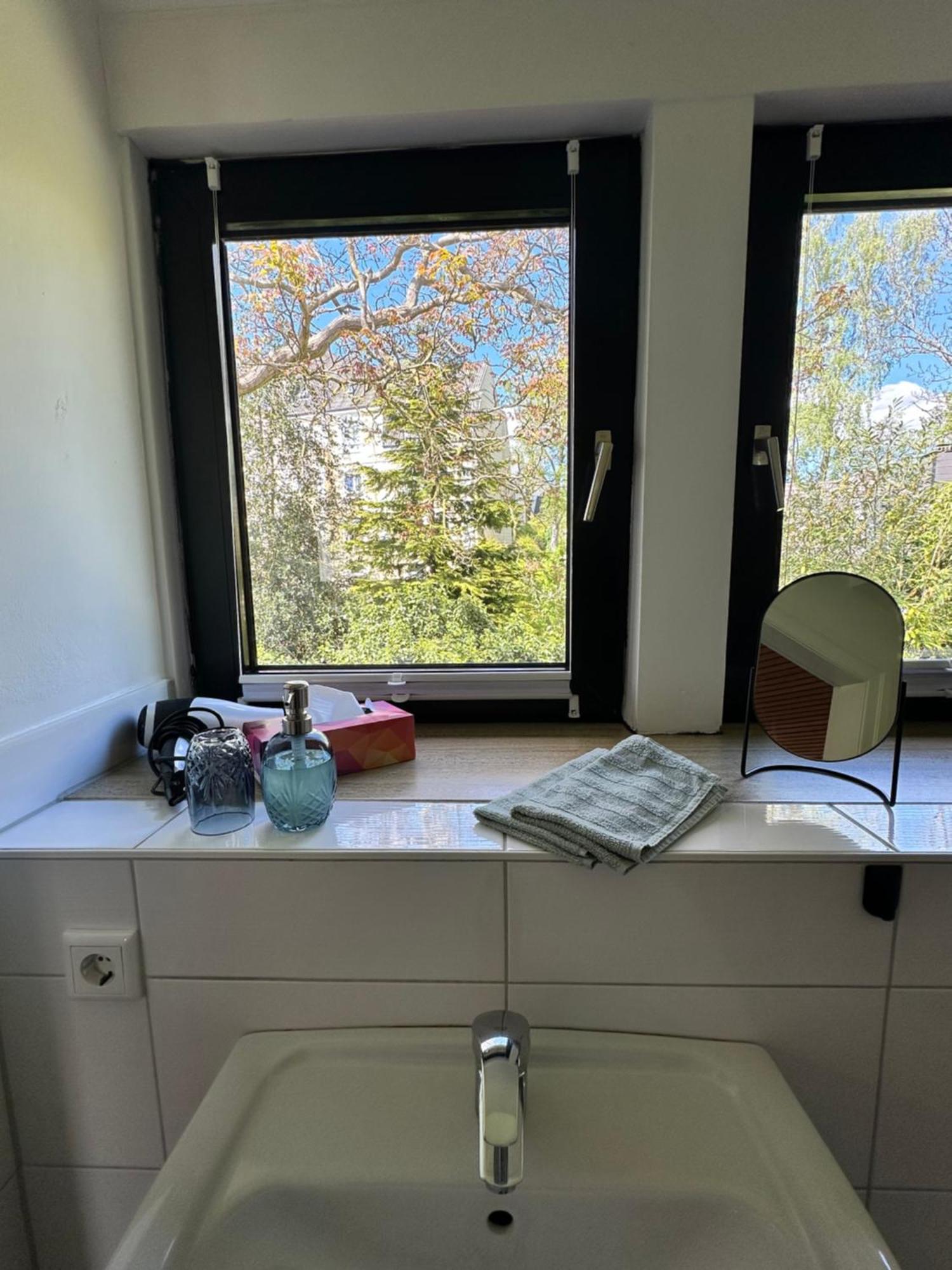 Idyllisches Zentrales Appartment - 24 H Check Inn เฟลนส์บวร์ก ภายนอก รูปภาพ